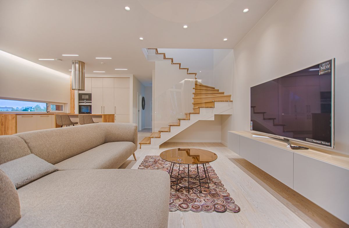 Commercial property maintaining valuation through professional cleaning and preventive maintenance